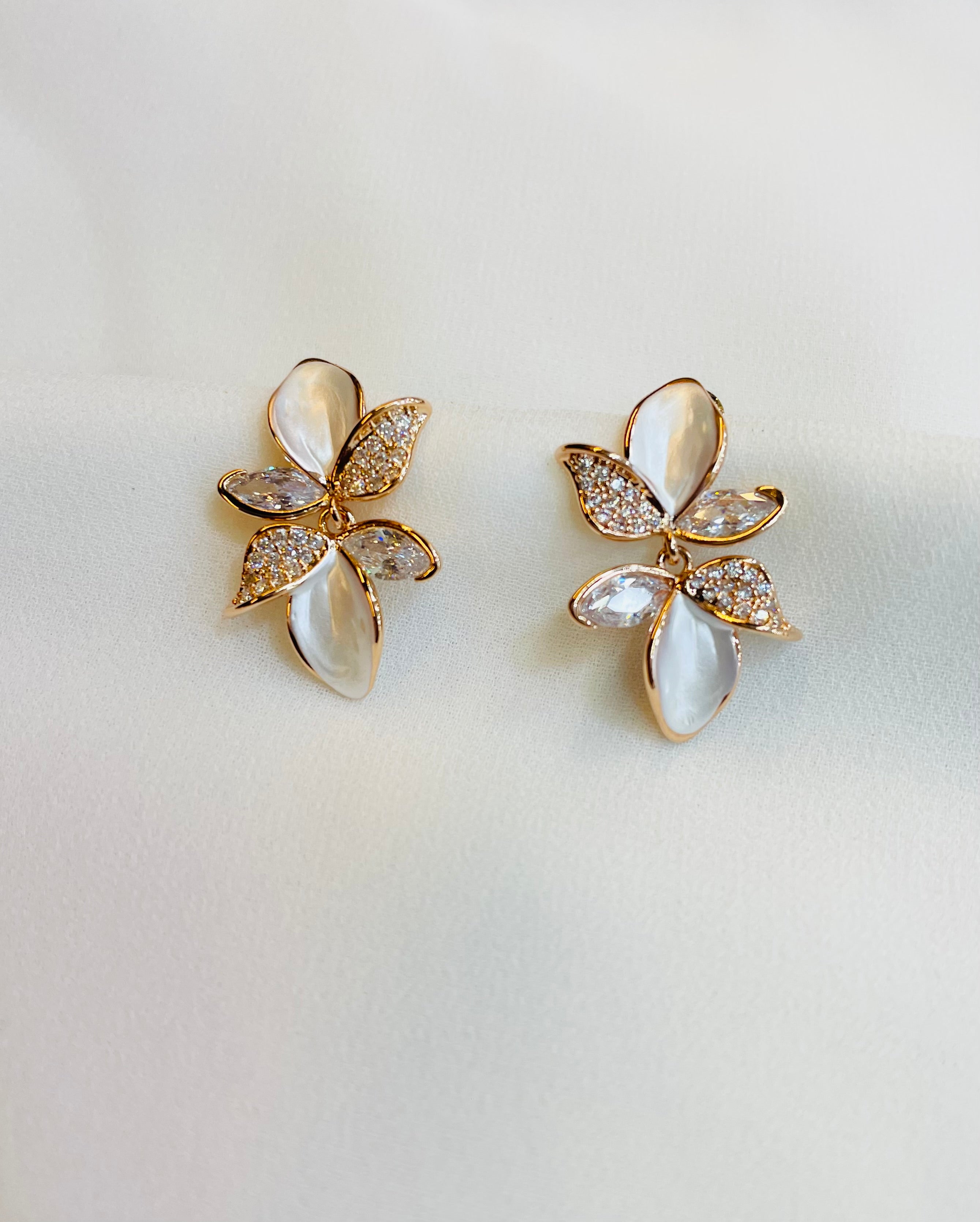 AD EARRINGS