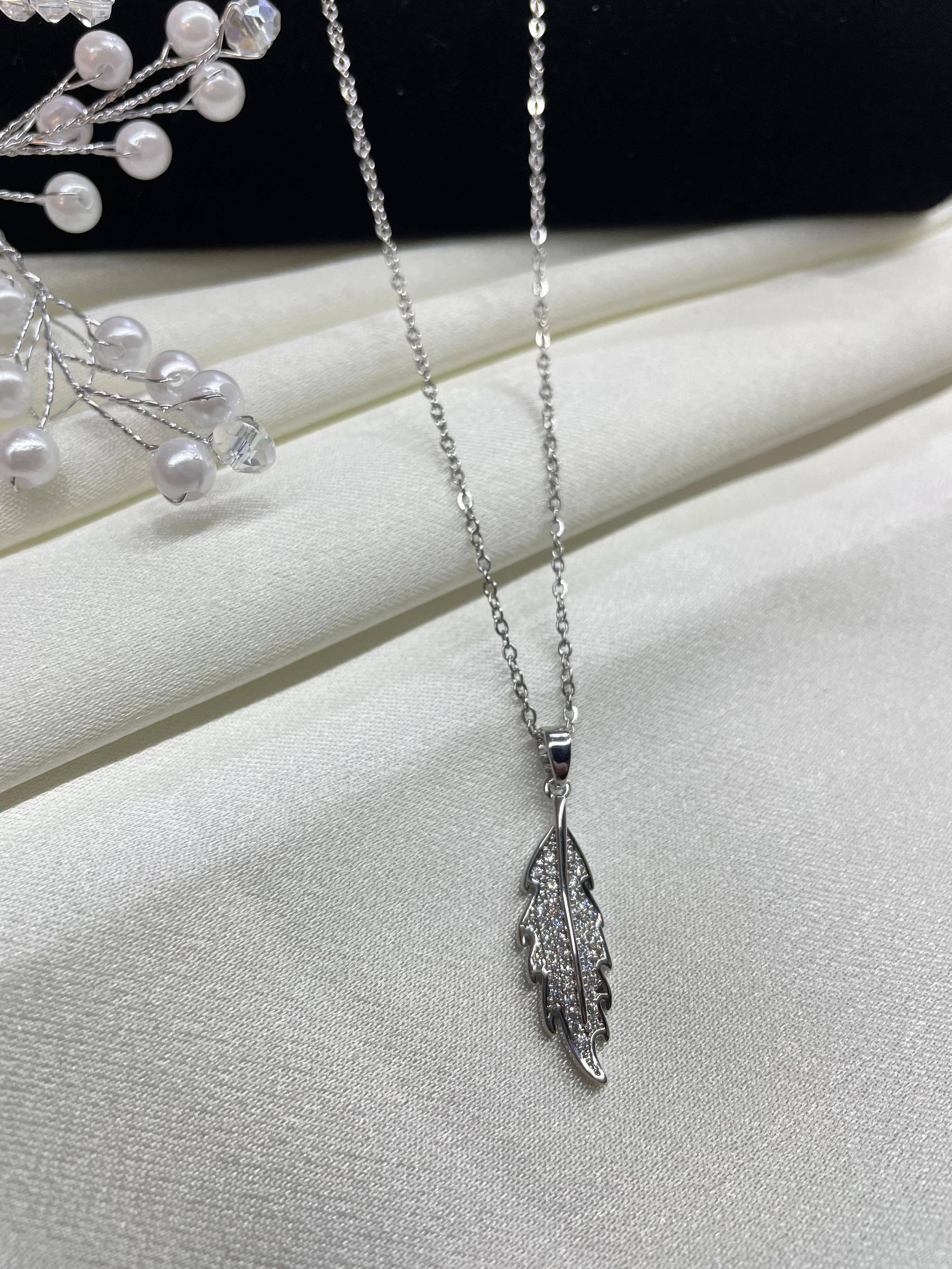 AD Pendant Chain for Women – Simple Daily Sparkle
